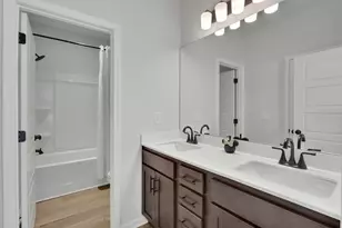 1682 Dover Creek Ln, Lawrenceville, GA 30045 - Photo 24