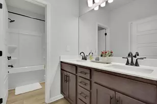 1682 Dover Creek Ln, Lawrenceville, GA 30045 - Photo 34