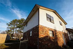 6566 Melandre Dr, Morrow, GA 30260 - Photo 8