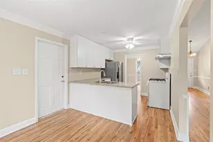 2051 Bishop Creek Dr, Marietta, GA 30062 - Photo 24