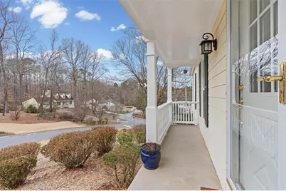 2051 Bishop Creek Drive, Marietta, GA 30062 - Photo 6