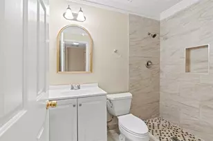 2051 Bishop Creek Dr, Marietta, GA 30062 - Photo 34