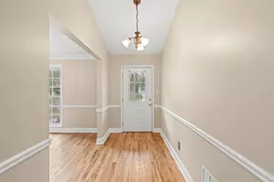 2051 Bishop Creek Dr, Marietta, GA 30062 - Photo 8