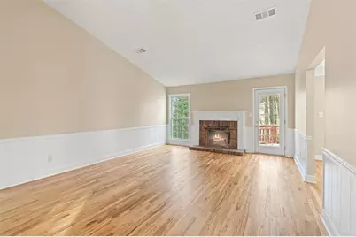 2051 Bishop Creek Drive, Marietta, GA 30062 - Photo 12