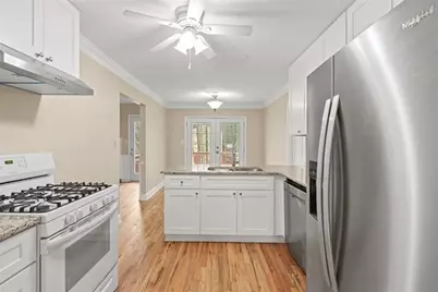 2051 Bishop Creek Drive, Marietta, GA 30062 - Photo 20