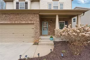 415 Crestmont Ln, Canton, GA 30114 - Photo 4