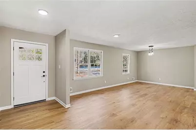 2304 Rolling Acres Court SW, Conyers, GA 30094 - Photo 4