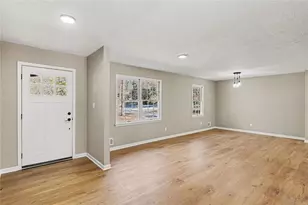 2304 Rolling Acres Ct SW, Conyers, GA 30094 - Photo 4