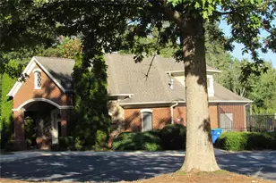 2552 Wolf Den Ln, Atlanta, GA 30349 - Photo 32