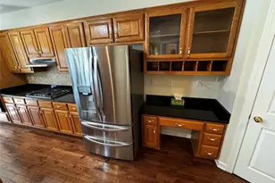 925 Whitetail Ct, Alpharetta, GA 30005 - Photo 6