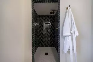 922 Barton Woods Rd NE, Atlanta, GA 30307 - Photo 42