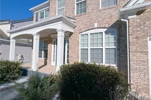 810 Courageous Ct, Lawrenceville, GA 30043 - Photo 2