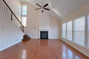 810 Courageous Ct, Lawrenceville, GA 30043 - Photo 10