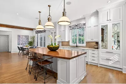 11 Leighton Court, Sandy Springs, GA 30327 - Photo 18