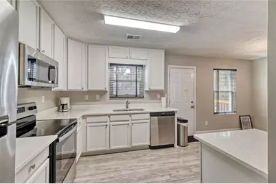 5544 Alpine Court, Lithonia, GA 30038 - Photo 10