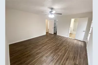 129 Bramble Oak Drive, Woodstock, GA 30188 - Photo 4