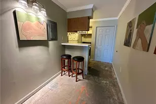 795 Hammond Dr, Atlanta, GA 30328 - Photo 10