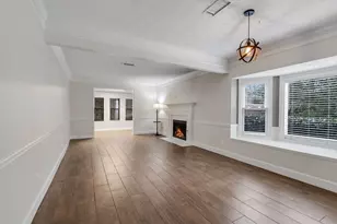 111 Teal Ct, Roswell, GA 30076 - Photo 4