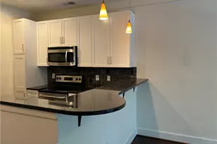 221 Semel Cir NW, Atlanta, GA 30309 - Photo 2
