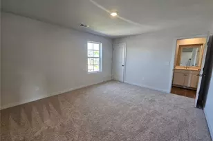 2690 Harbor Rdg Pass, Gainesville, GA 30507 - Photo 10
