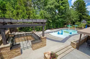 2660 Coachmans Cir, Alpharetta, GA 30022 - Photo 46