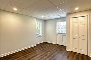 2660 Coachmans Cir, Alpharetta, GA 30022 - Photo 34