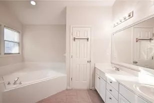 1104 Sadlers Close, Marietta, GA 30068 - Photo 24