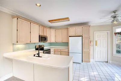 1879 Chamdun Place, Atlanta, GA 30341 - Photo 10