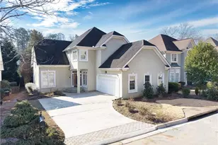 1879 Chamdun Pl, Atlanta, GA 30341 - Photo 2