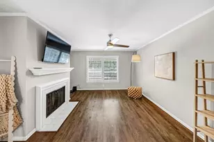 37 La Rue Pl NW, Atlanta, GA 30327 - Photo 2