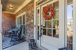 1030 Silver Thorne Dr, Loganville, GA 30052 - Photo 4