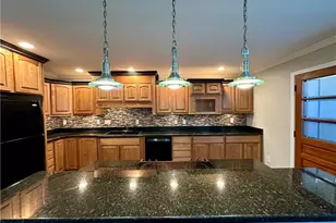 5050 Meadow Ln, Marietta, GA 30068 - Photo 14