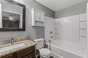 6203 Fairington Ridge Cir, Stonecrest, GA 30038 - Photo 12