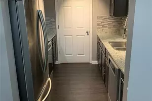 6203 Fairington Ridge Cir, Stonecrest, GA 30038 - Photo 4