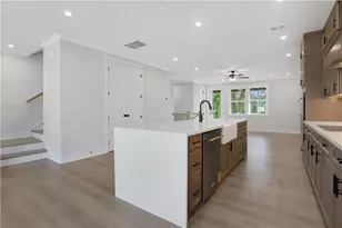 119 Bridgecrest Rd, Roswell, GA 30075 - Photo 14