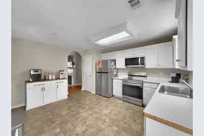 518 Vinemont Way, Auburn, GA 30011 - Photo 12