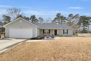 518 Vinemont Way, Auburn, GA 30011 - Photo 1