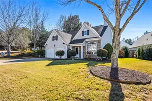 202 Weatherstone Crossing, Woodstock, GA 30188 - Photo 2