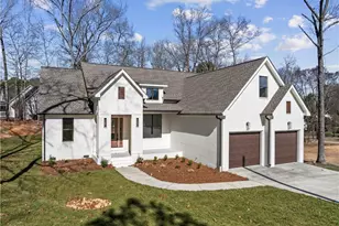 301 Windy Hill Dr, Calhoun, GA 30701 - Photo 1