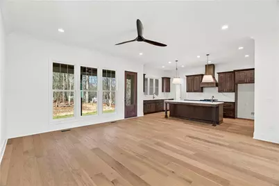 301 Windy Hill Drive, Calhoun, GA 30701 - Photo 8