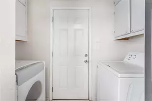 1729 Brandi Ln, Loganville, GA 30052 - Photo 6