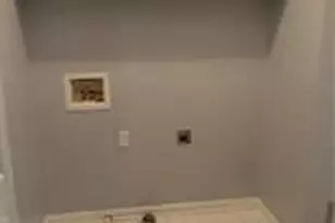 1033 Ada Ave NW, Atlanta, GA 30318 - Photo 2