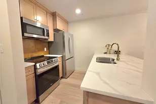 301 Barrington Hills Dr, Atlanta, GA 30350 - Photo 12