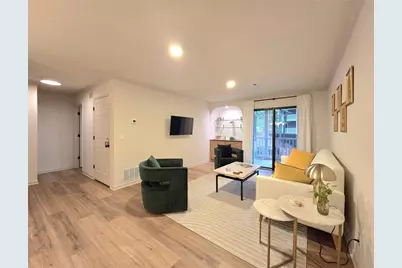 301 Barrington Hills Drive, Atlanta, GA 30350 - Photo 6