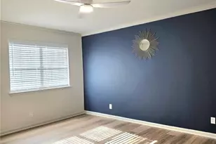 301 Barrington Hills Dr, Atlanta, GA 30350 - Photo 14