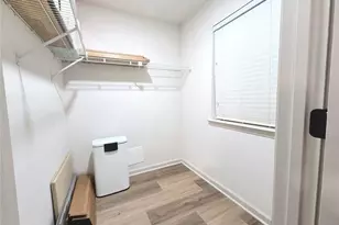 301 Barrington Hills Dr, Atlanta, GA 30350 - Photo 24