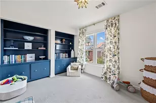 4 Queen Victoria Pl NE, Atlanta, GA 30342 - Photo 24