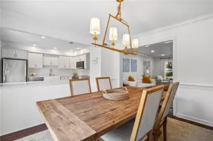 4 Queen Victoria Pl NE, Atlanta, GA 30342 - Photo 10