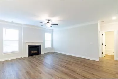 303 Bull Shoals Way, Hoschton, GA 30548 - Photo 8