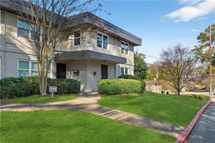 275 Lakemoore Dr NE, Atlanta, GA 30342 - Photo 2